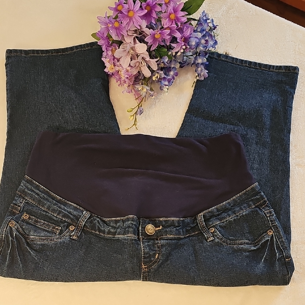 Hybrid & Co Maternity Capri Jeans Size XL